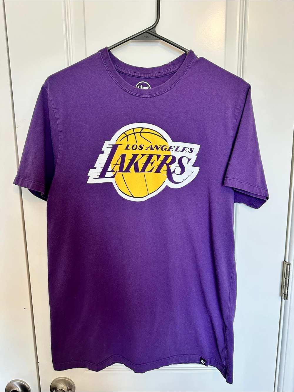 Vintage ‘47 Brand LA Lakers Purple Graphic T-Shirt Men’s M NBA